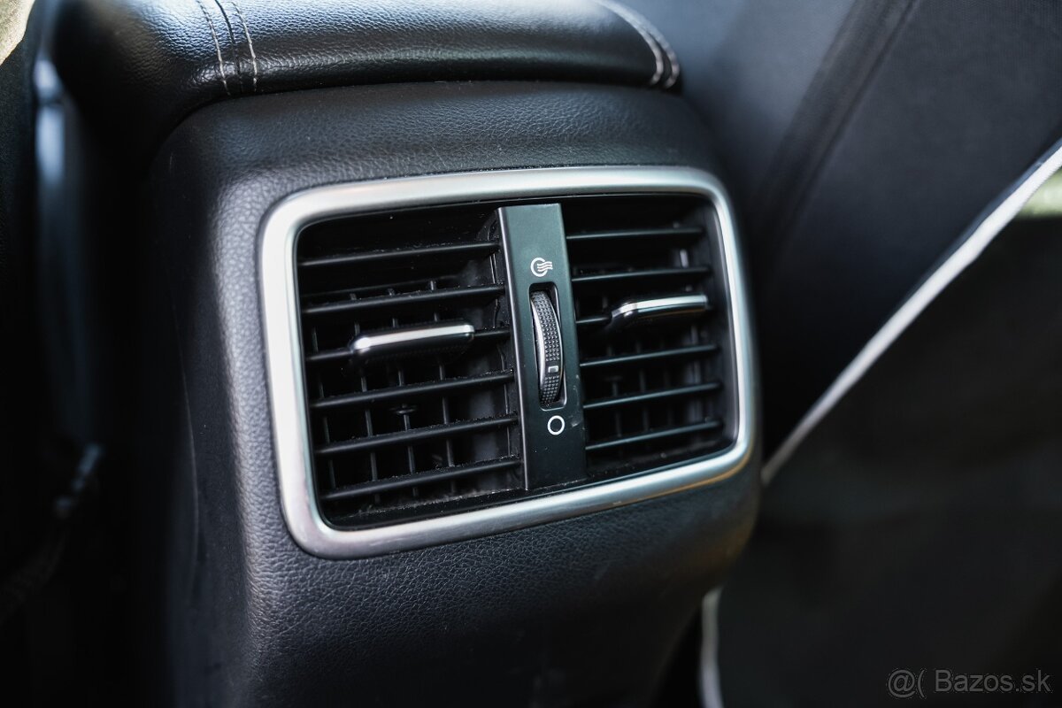 Kia Sportage 1.7 CRDi DCT Platinum - 18