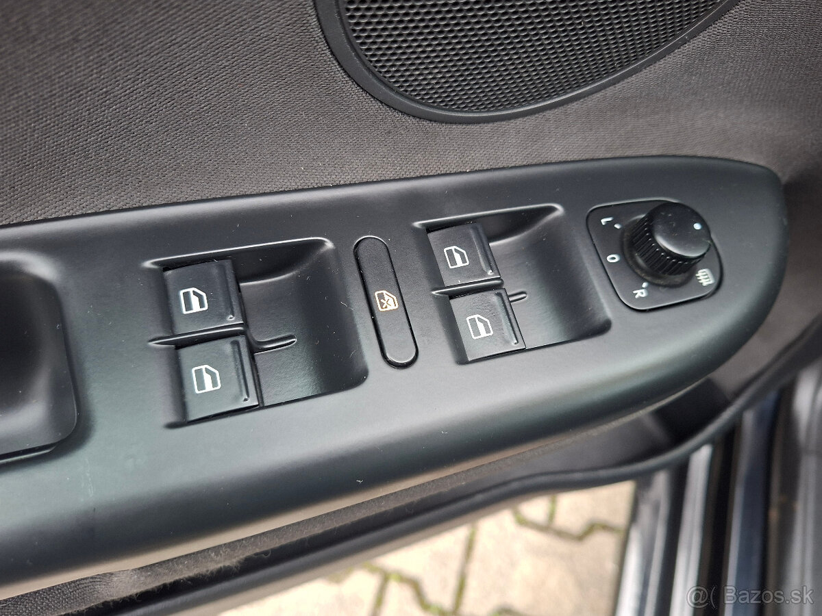 Volkswagen Golf Plus 1.2 i, 77kW - 18