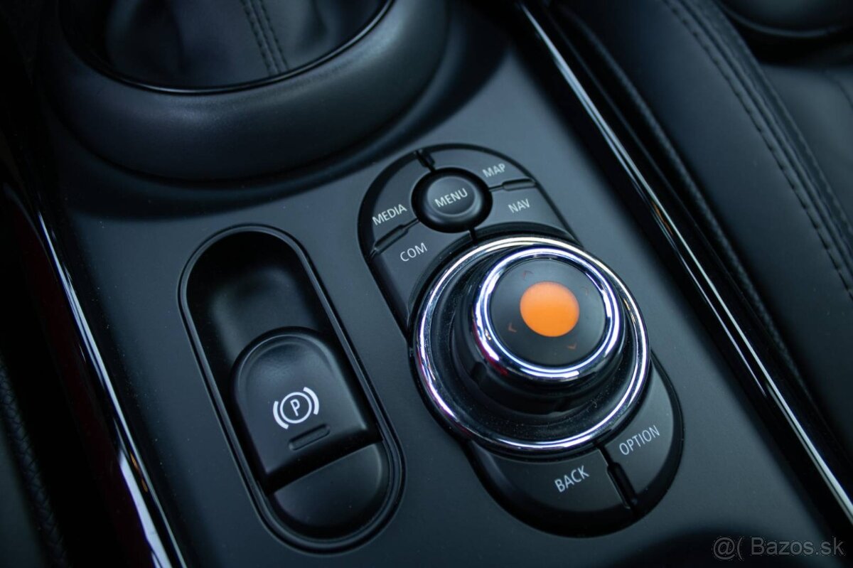 Mini Clubman YOURS Trim HUD Harman Navi Pano - 18