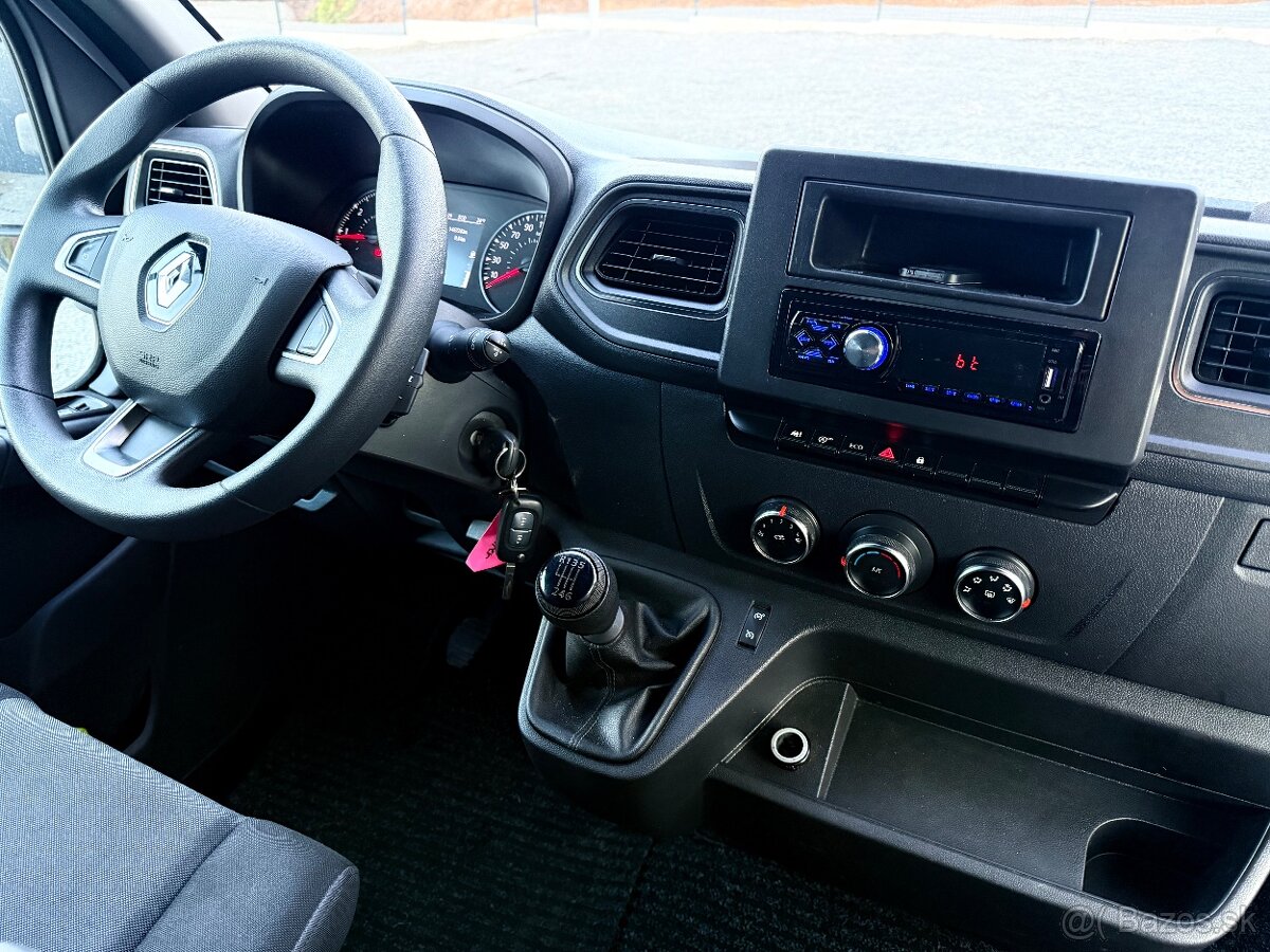 Renault Master plachta 2022 - 18