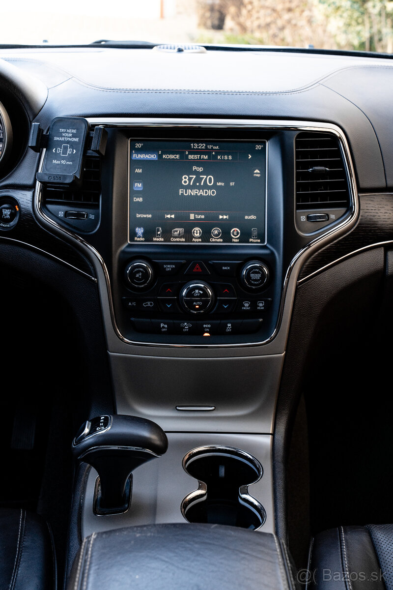 Jeep Grand Cherokee 3.0L V6 TD Summit A/T - 18