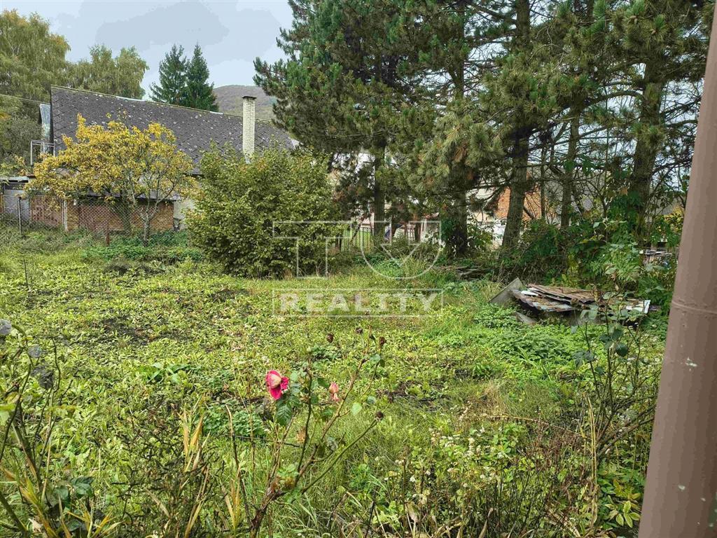 Rodinný dom v pôvodnom stave - Mojtín - 18