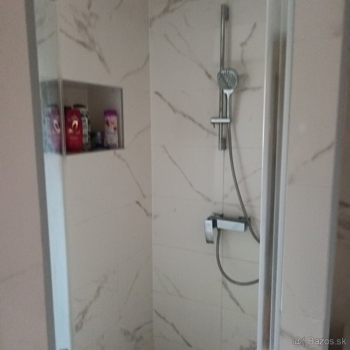 Ponúkam na prenájom priestranný 2-izbový byt Stefanikova Tri - 18