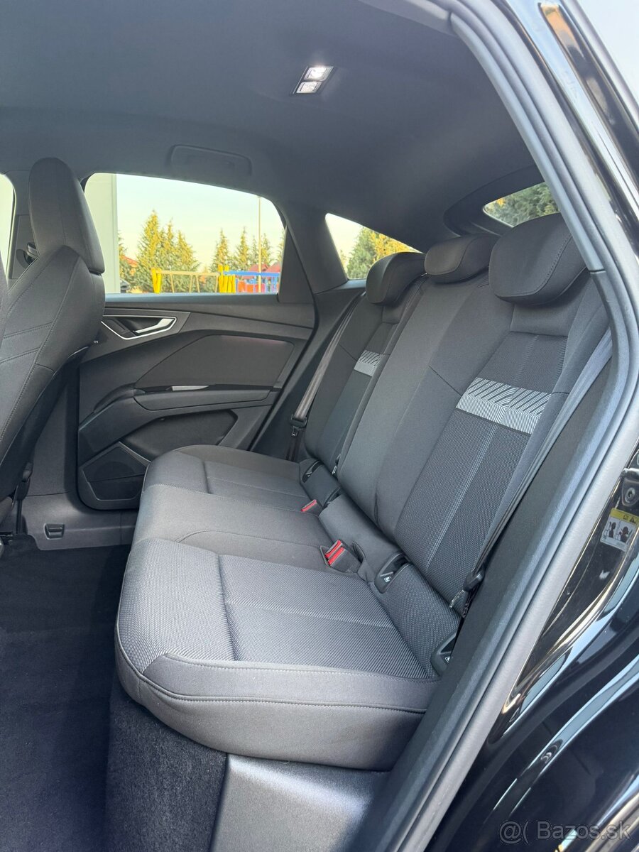 🖤 Audi e-tron S-LINE 40 SPORTBACK - 18