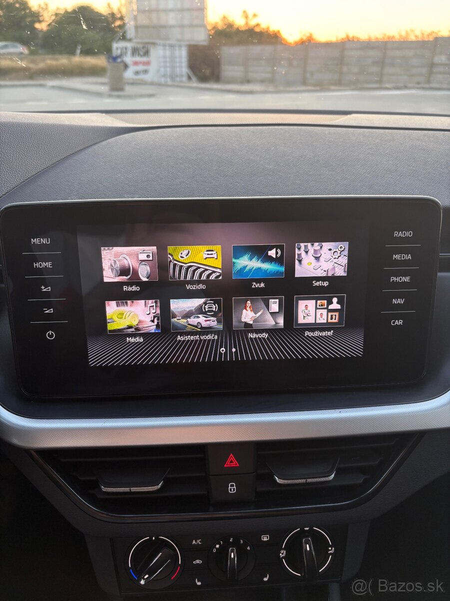 Škoda Scala 1.0 TSI 81kw-Top stav,málo km,výbava - 18