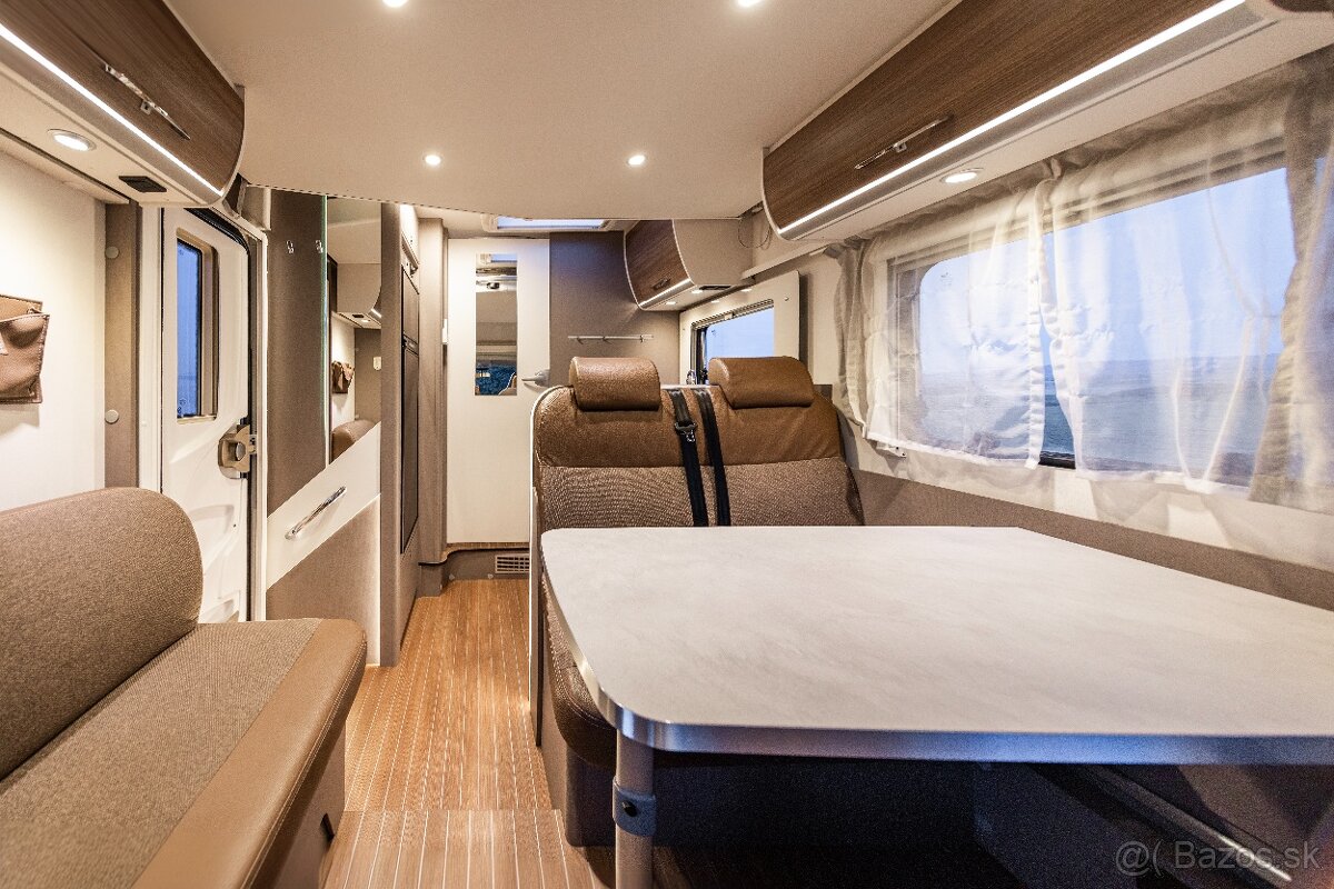 Prenájom Autokaravanu Etrusco T6900 DB - 18