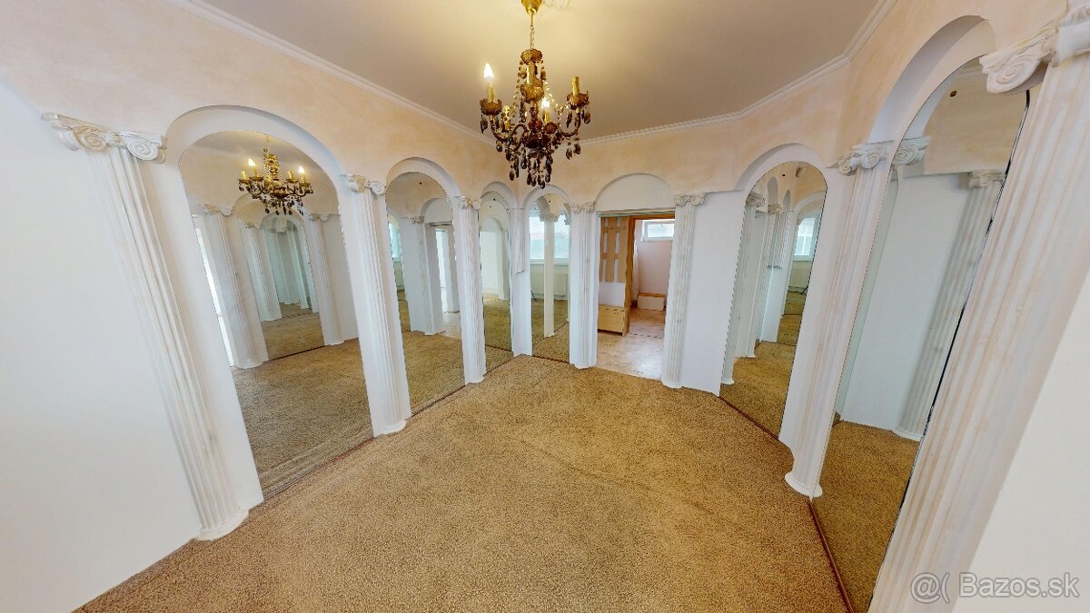 Rodinný dom vhodný na podnikanie s výbornou polohou - 18