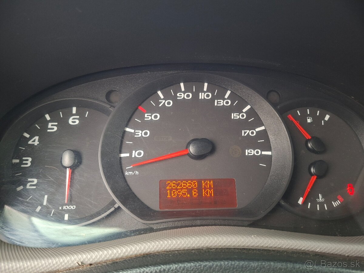 RENAULT MASTER 2013, 9 miestne - 18