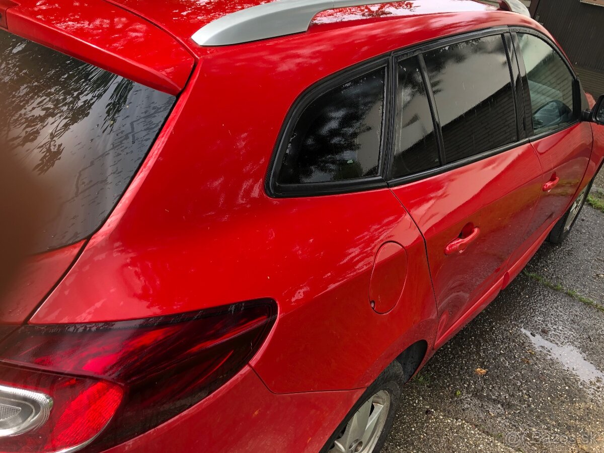 Renault megane combi 2015 1.2 88kw - 18