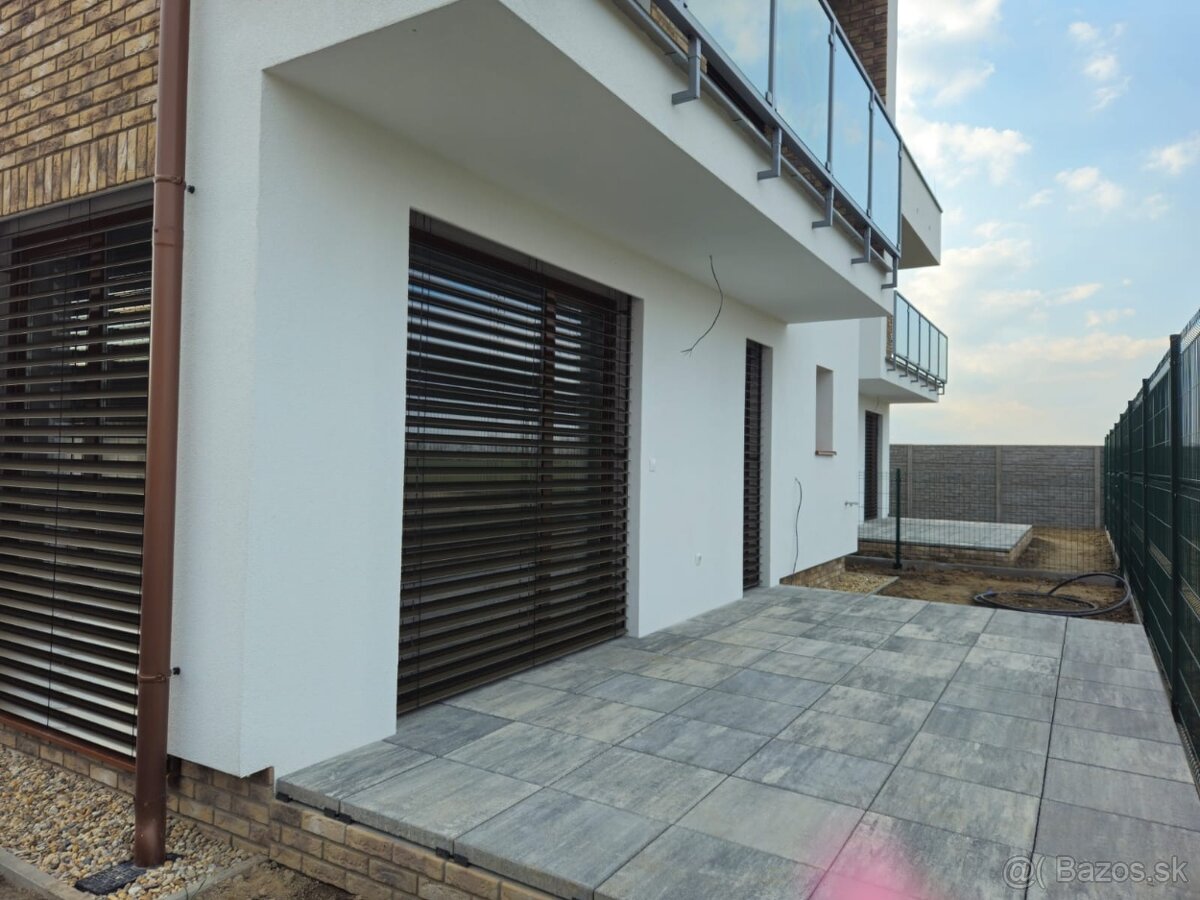 Predaj 4-izb. bytu – Šamorín, 123 m² + záhradka, 2x park. - 18