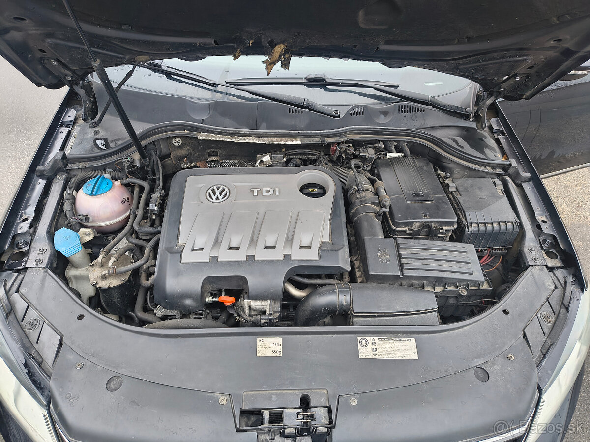 Volkswagen Passat Combi 2.0 TDi DSG - 18