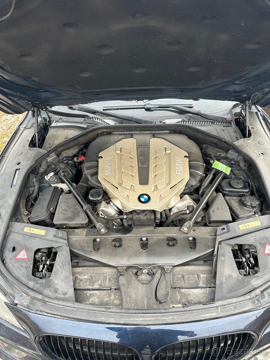 Rozpredam bmw f01 750i - 18