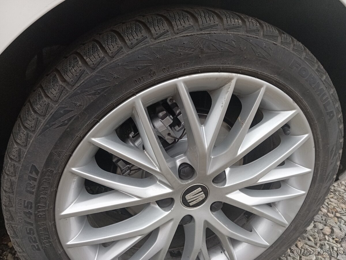 Seat Leon 1.5 TGI, M6,130ps, rv.2020/11 - 18