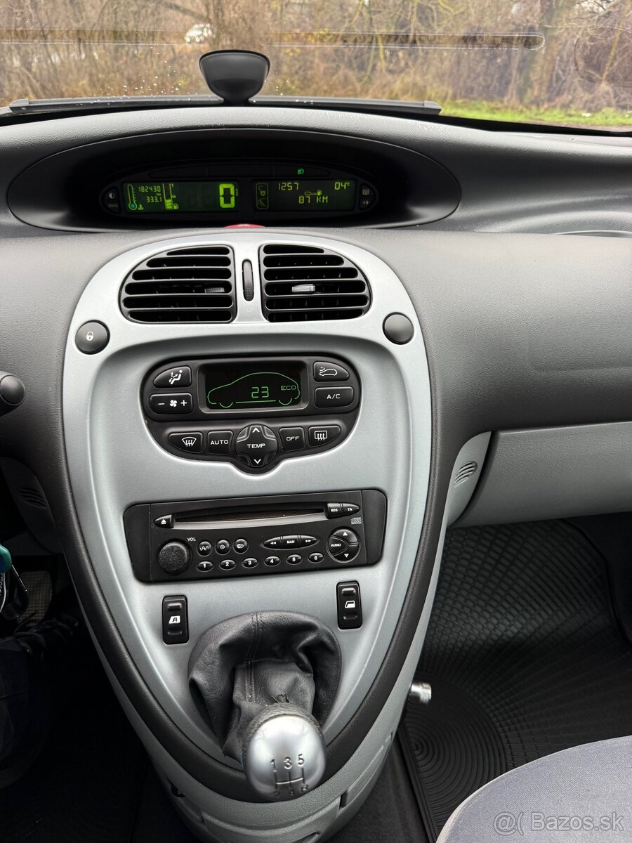Citroën Xsara Picasso 1.6 16V Plus - 18