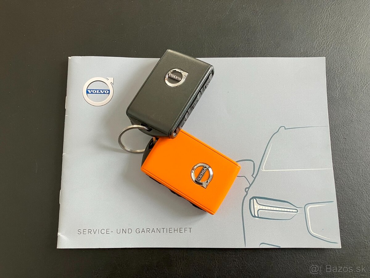 Volvo XC40 T4 Twin Engine Inscription Expression A/T - 18