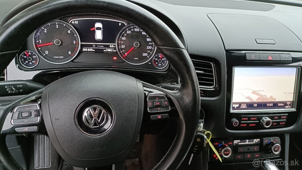 VOLKSWAGEN TOUAREG 7P BLUEMOTION 3.0 TDI V6 150 kW - 18