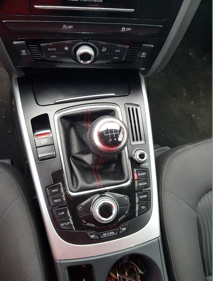 Radiaca páka HLINIK + PERFOROVANA KOŽA - 18