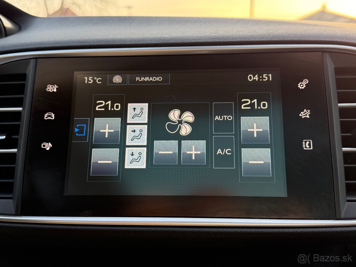 Peugeot 308 Break/SW SW 1.2 e-THP 130k Active - 18