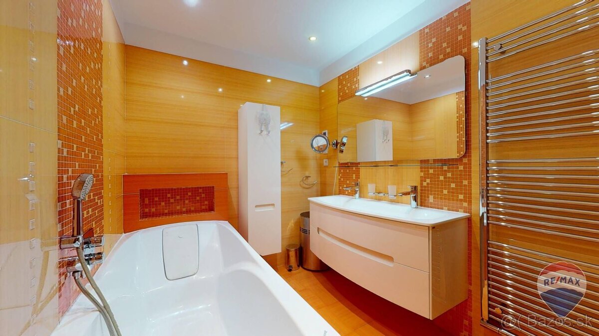 Na predaj veľkometrážny 5i exkluzívny byt s terasou a s 2 ga - 18