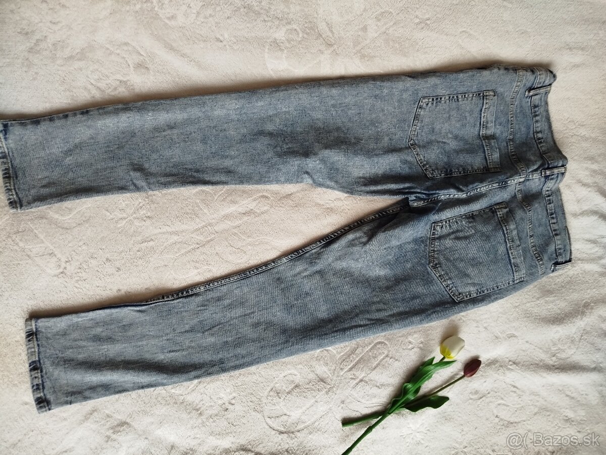 Balík oblečenia L - 18