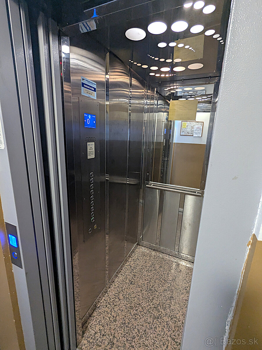 Zaujímavý 3 izb. Humenská (Terasa), OV, LO, 6.p., PS - 18