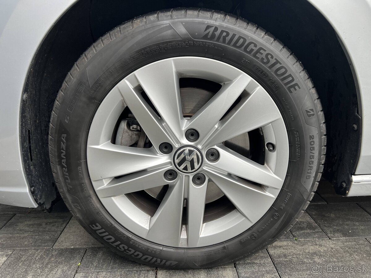 VW Golf VIII Variant 2.0 TDI 85kw DSG - 18