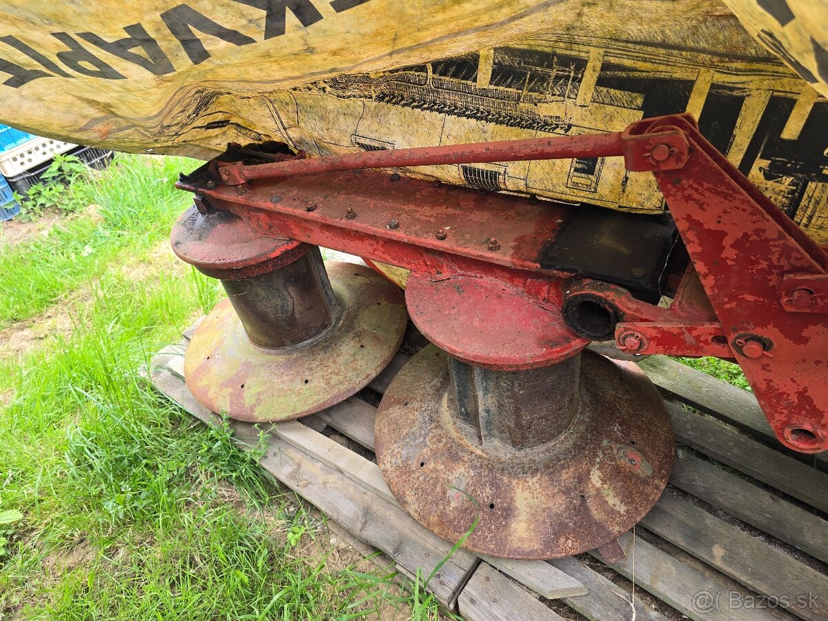 Zetor 4011 + Prúslušenstvo a Náhradné diely - SPZ - 18