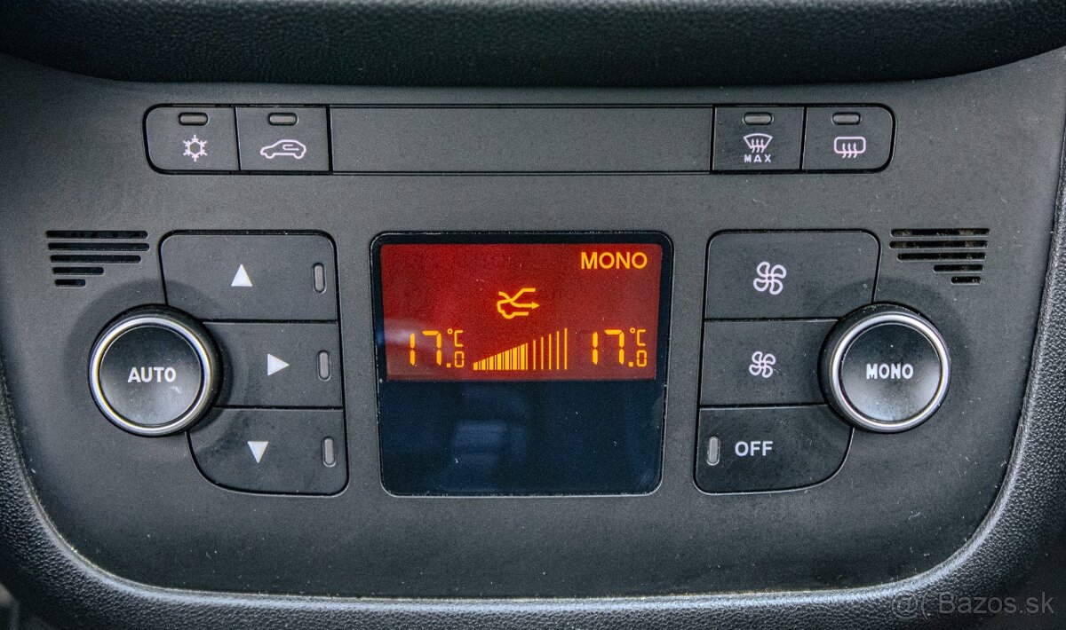 Fiat Punto Lounge 1.4 8v 77k - 18