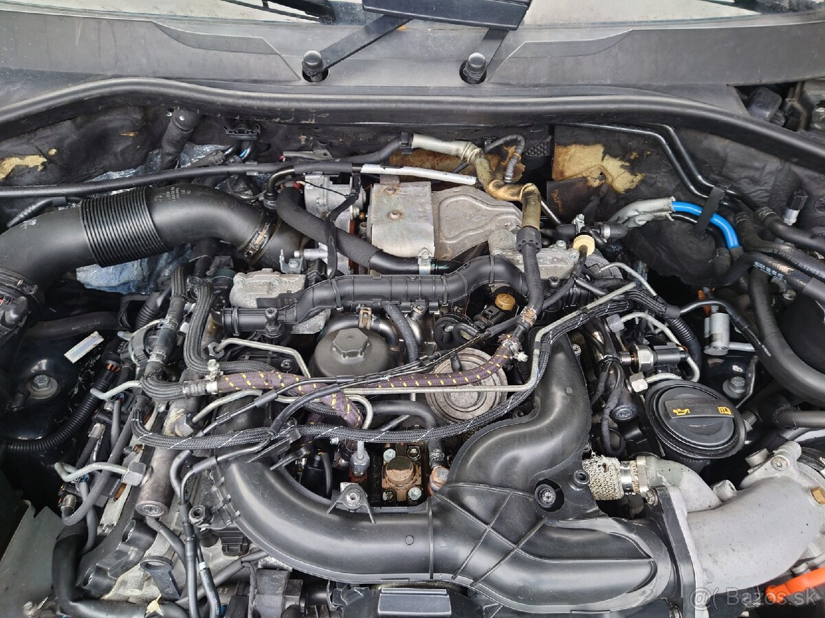 Predám Audi Q7 4L 3.0TDI - 18