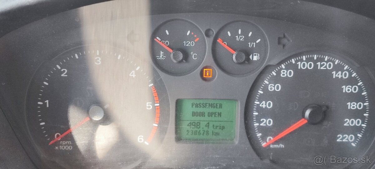 Ford Transit 300L 2,2 Tdci 6 miest, ťažné + NOVÁ STK - 18