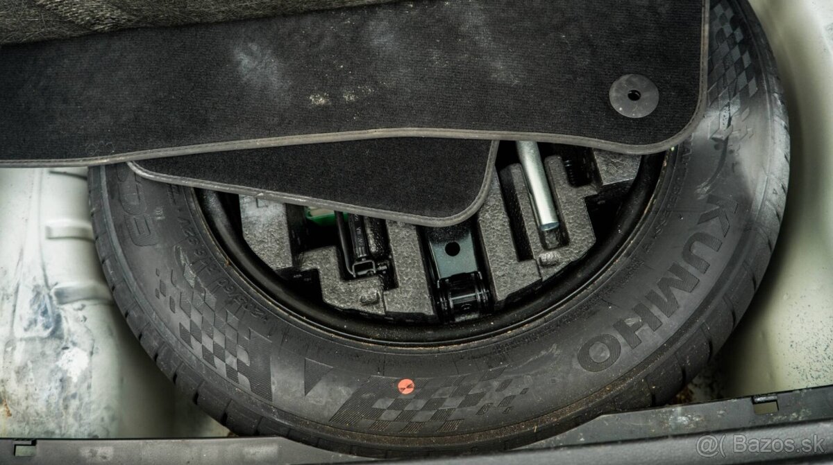 Škoda Octavia Combi 2.0 TDI Style A/T DSG - 18