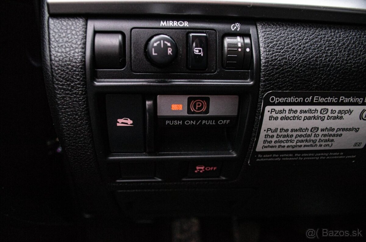 Subaru Outback 2.0 D Comfort - 18