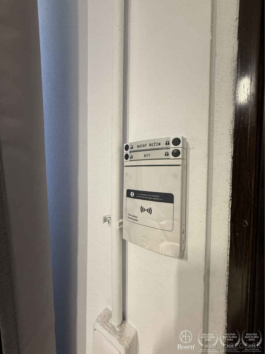 BOSEN | Prenájom priestranného multifunkčného priestoru, Buč - 18