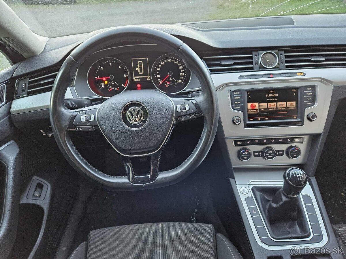 PREDAM PREDOK PREDNA CAST VW PASSAT B8 - 18
