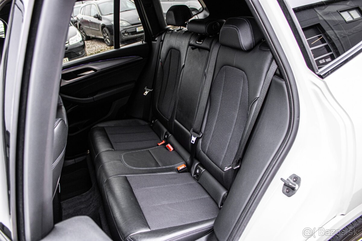 BMW X3 xDrive20d A/T M-Packet / AJ SPLÁTKY / PROTIÚČET / - 18