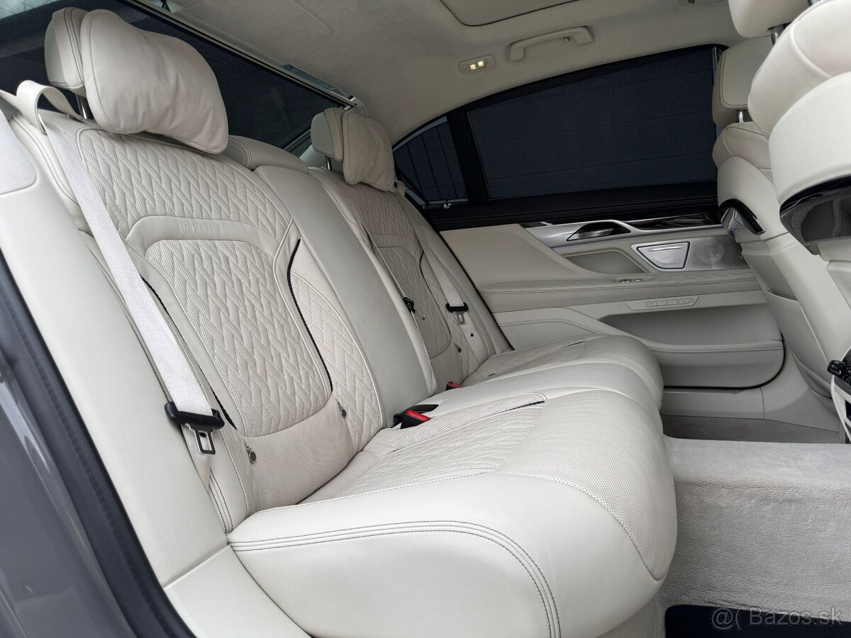 BMW Rad 7 750Li xDrive - 18