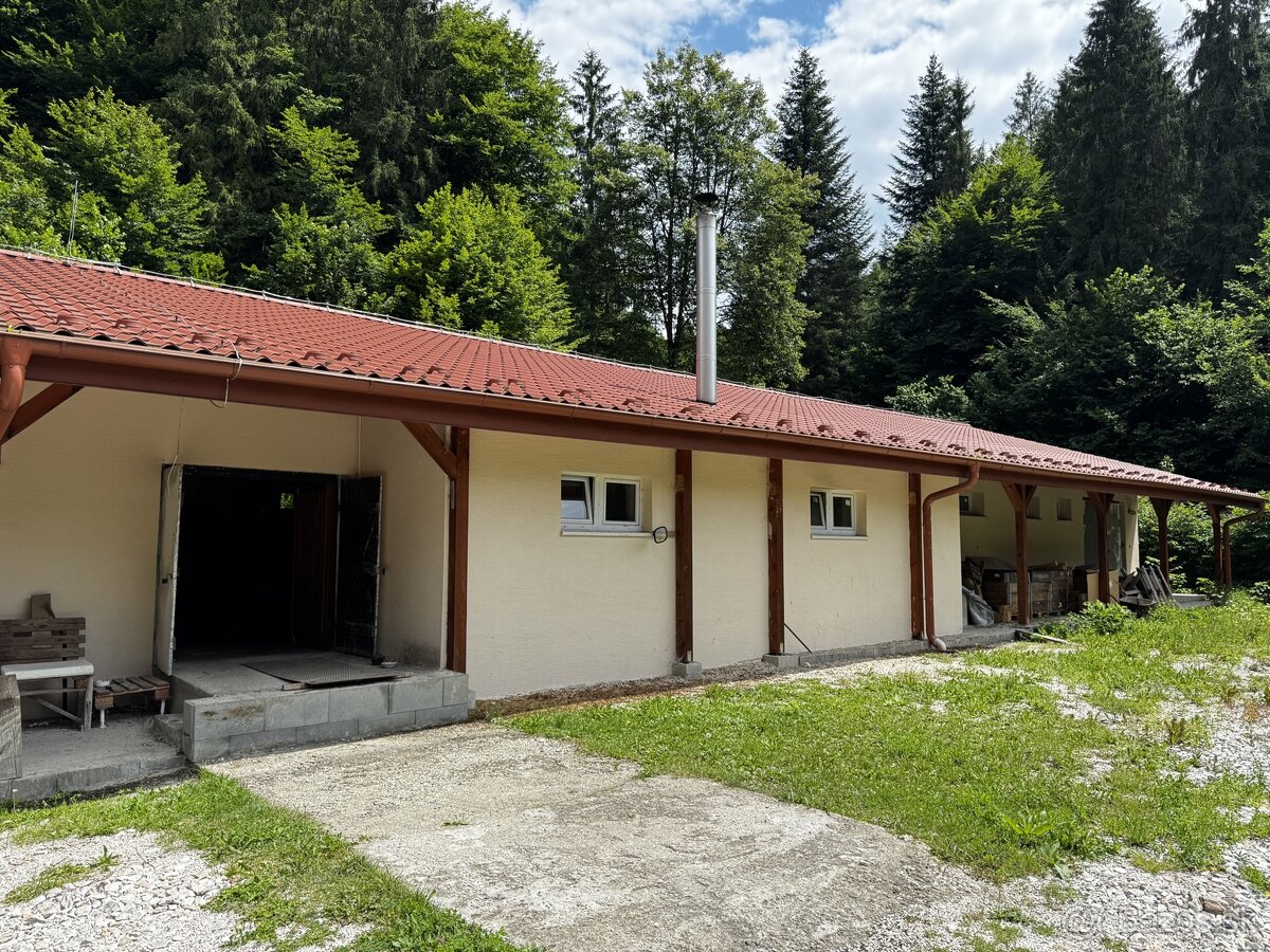 Obchodné priestory, výrobné haly - 18