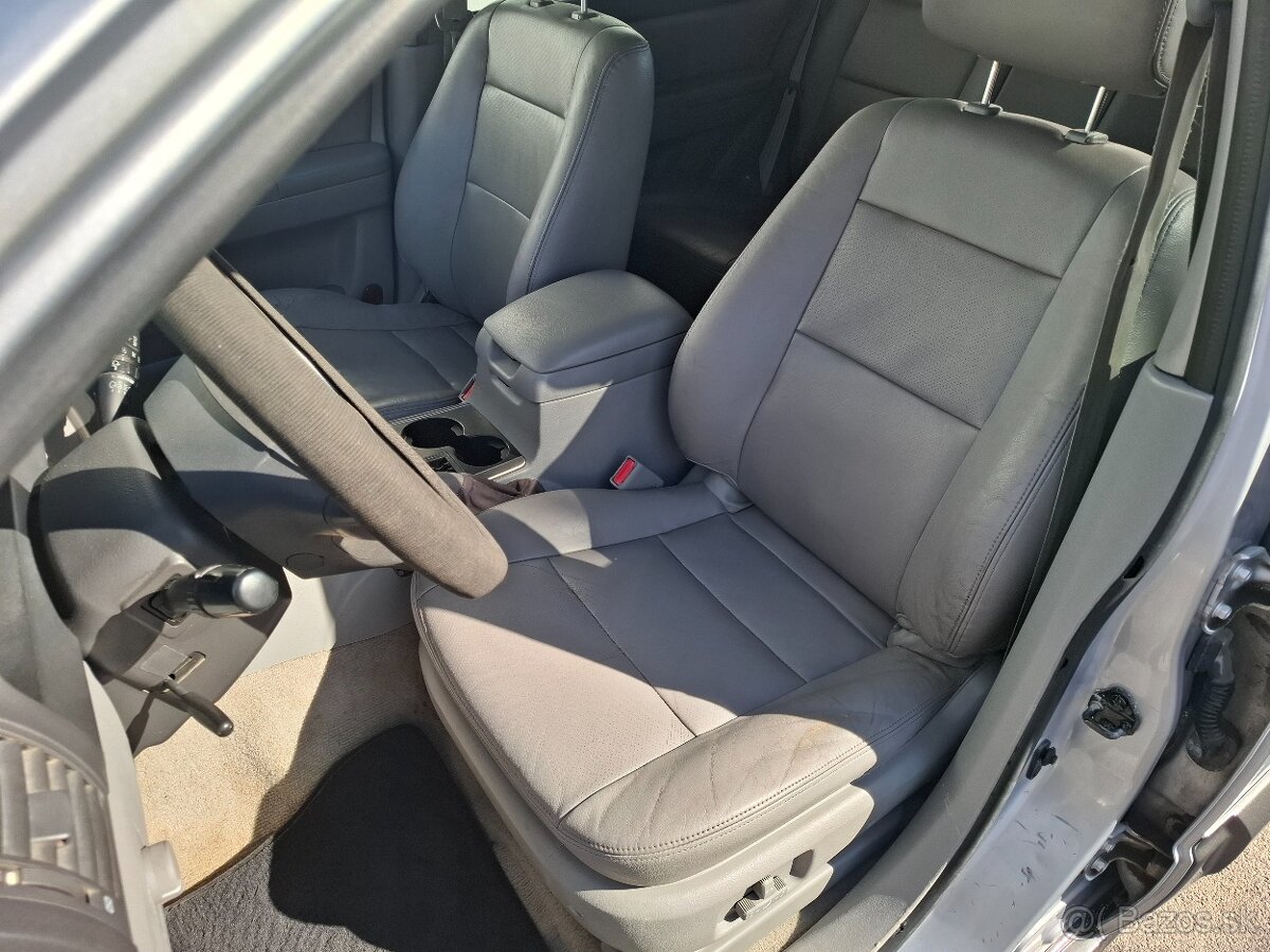 Kia sorento 2,5crdi 103kw AUTOMAT.. - 18