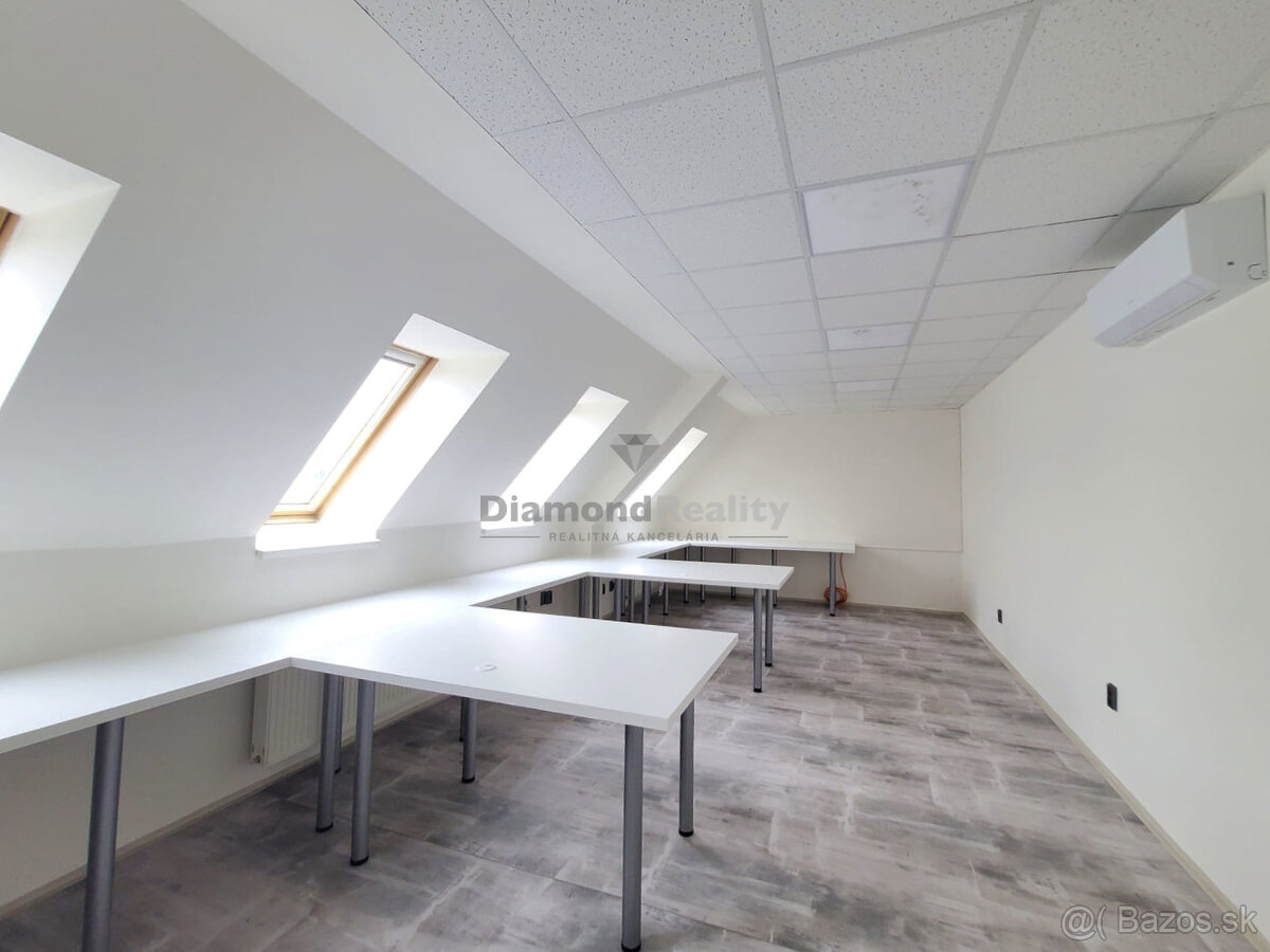 LUX Kancelárie oproti HORNBACHU - 18