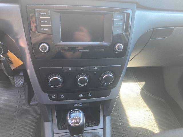 Škoda Yeti 2.0 TDI 81kW 9/2016, 4x4,196734km - 18