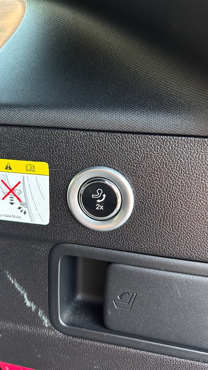 Ford Focus Active 2.0 EcoBlue A/T - 18