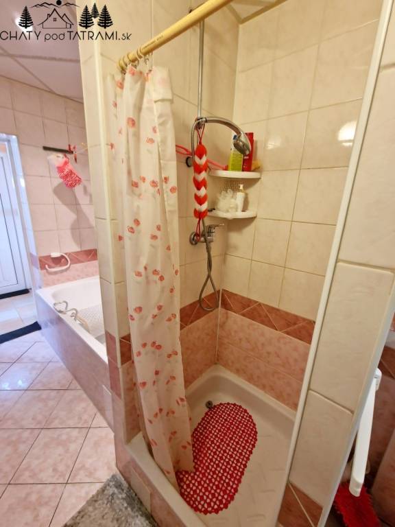 Útulný 3i domček na slnečnom pozemku Nízke Tatry - 18