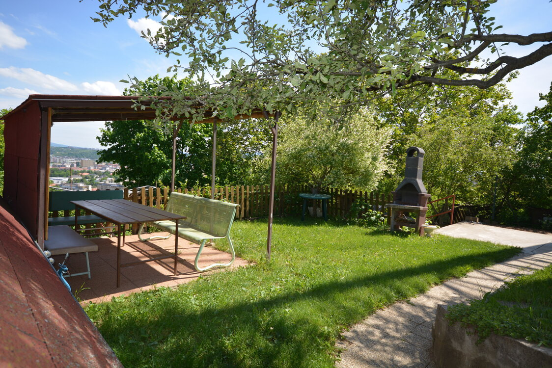 Výrazná zľava - Rekreačná chata na Baňa Bankov – príroda a v - 18