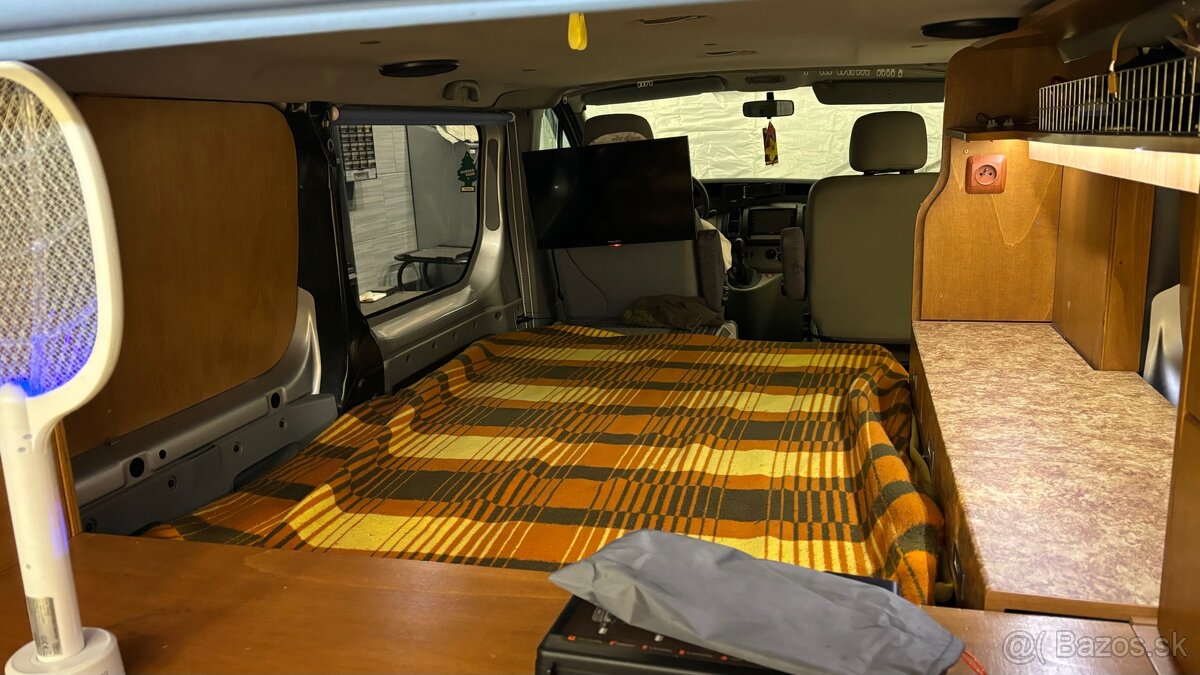 Renault Trafic 2,3 dci - 18