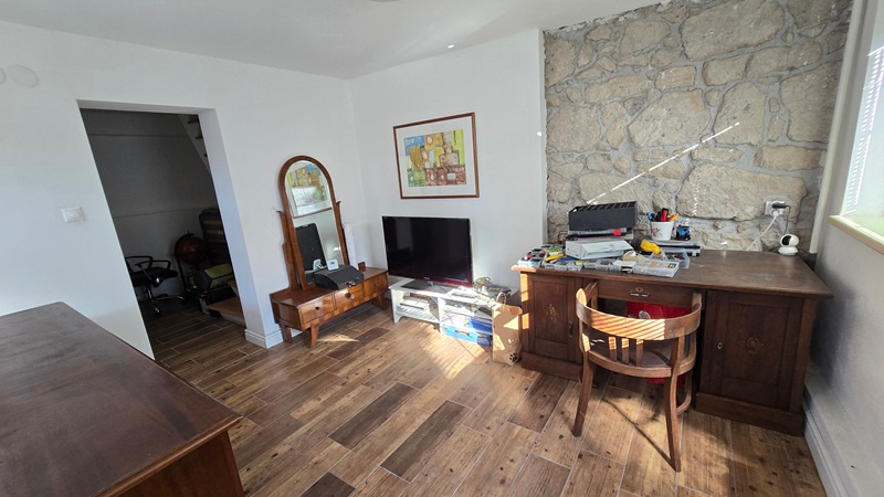 Krásny dom po kompletnej rekonštrukcii v Hronskom Beňadiku - 18