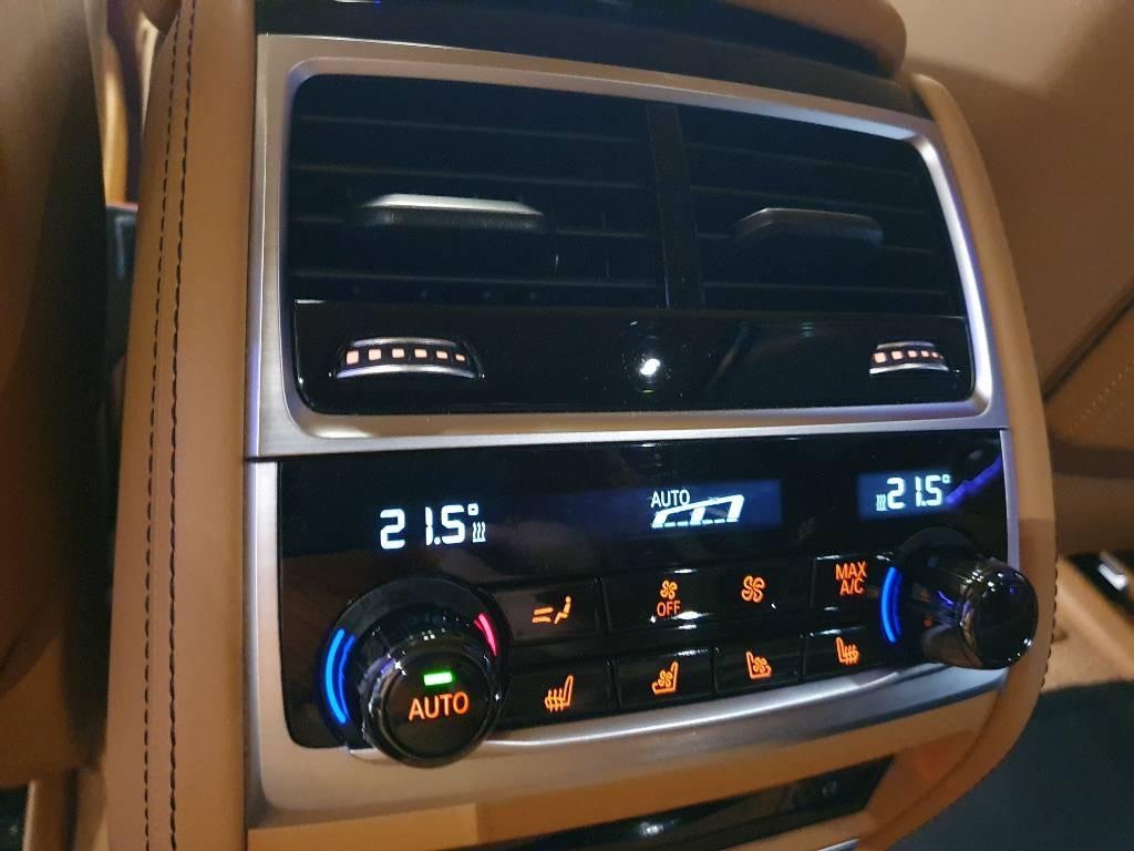 🔥 BMW 750Li xDrive INDIVIDUAL V8 MAX VÝBAVA 🔥 - 18