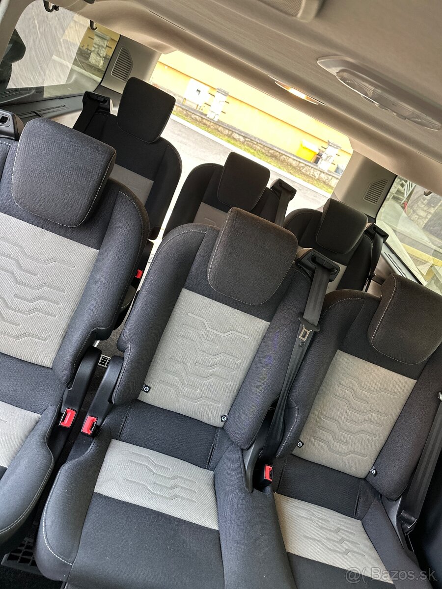 Ford Tourneo Custom - 18