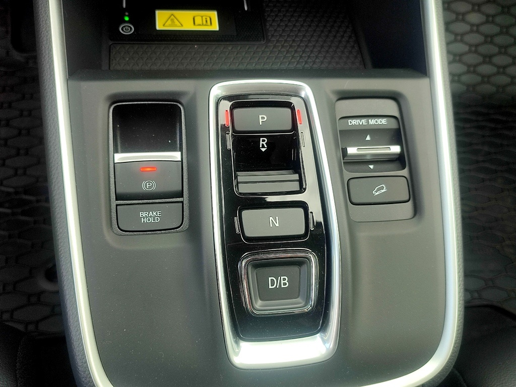 HONDA CR-V 2.0 e:HEV ELEGANCE 2WD - 18