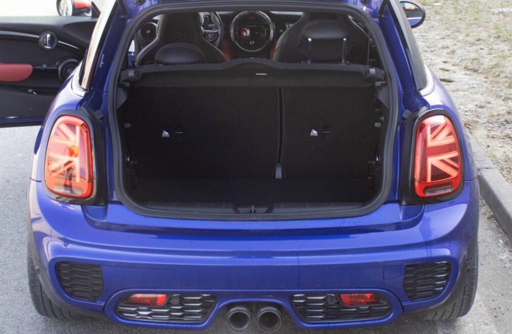 John Cooper Works od MINI z roku 2019 - 18