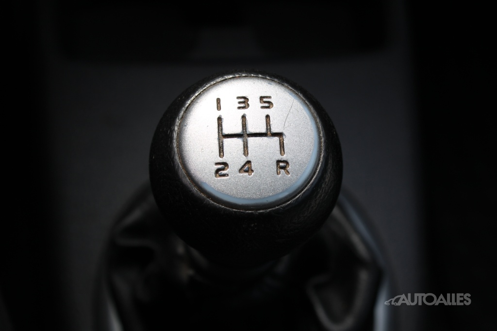 Suzuki SX4 1,6 DDiS 66 kW - 18